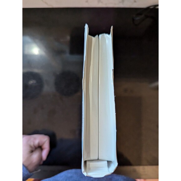 WALT DISNEY'S WINNIE THE POOH  SEASONS OF GIVING VHS - Picture 4 of 9